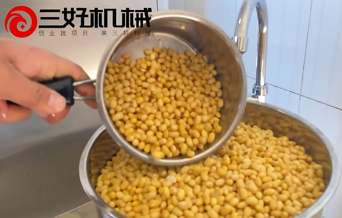 豆腐機(jī)磨漿